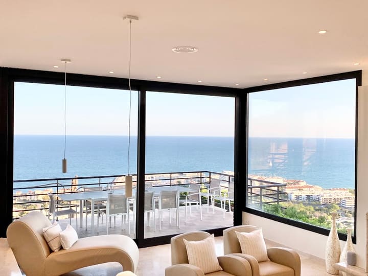 Sitges Housekeeping