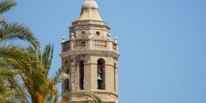 Historia de Sitges: Del Pueblo Pescador al Destino Cultural
